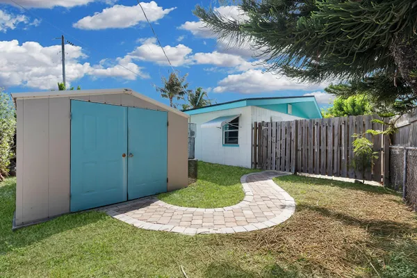 $485,000 | 10888 3rd Avenue Gulf, Marathon, FL 33050