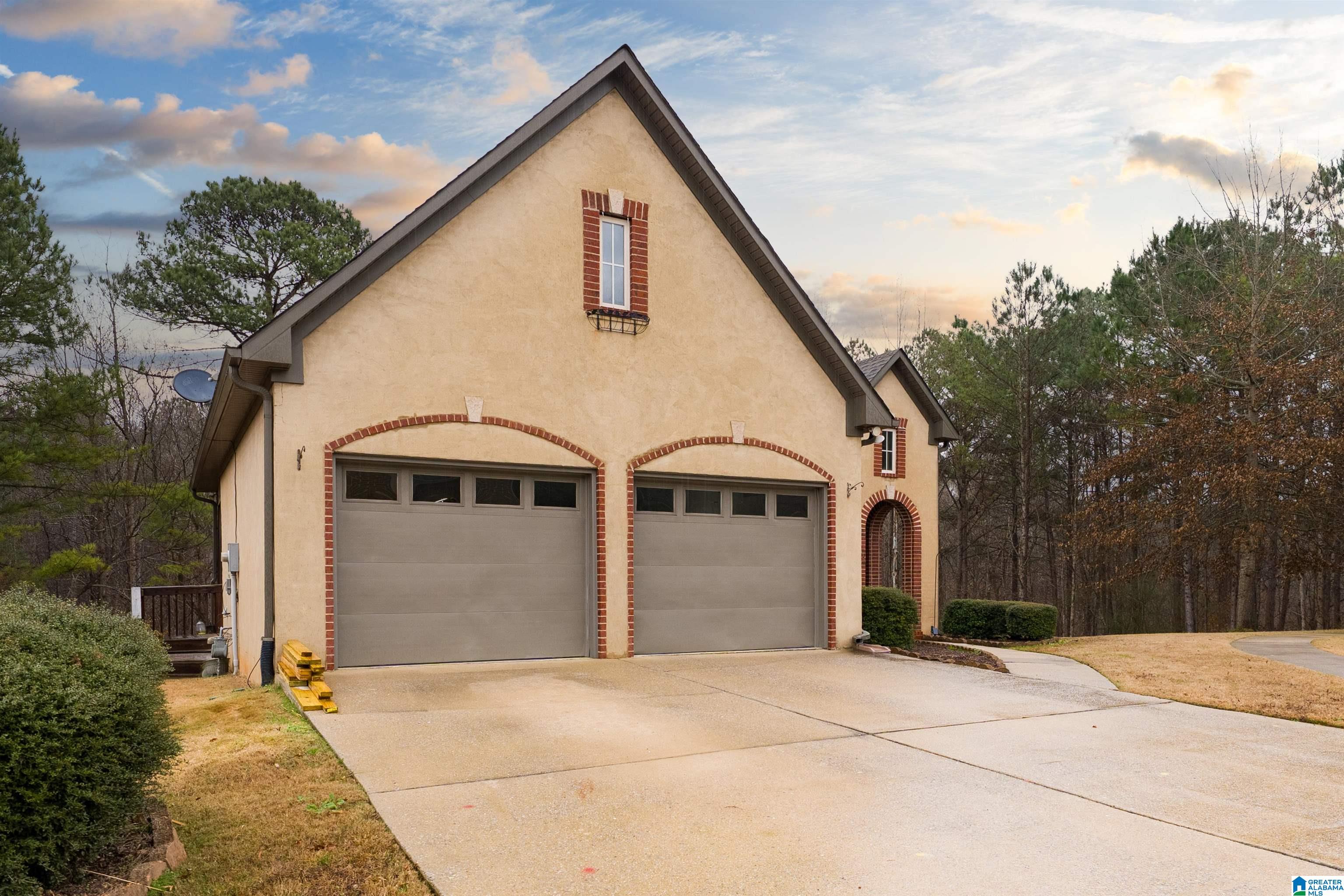 1127 Weybridge Way Pelham, AL 35124 - Photo 3 of 40