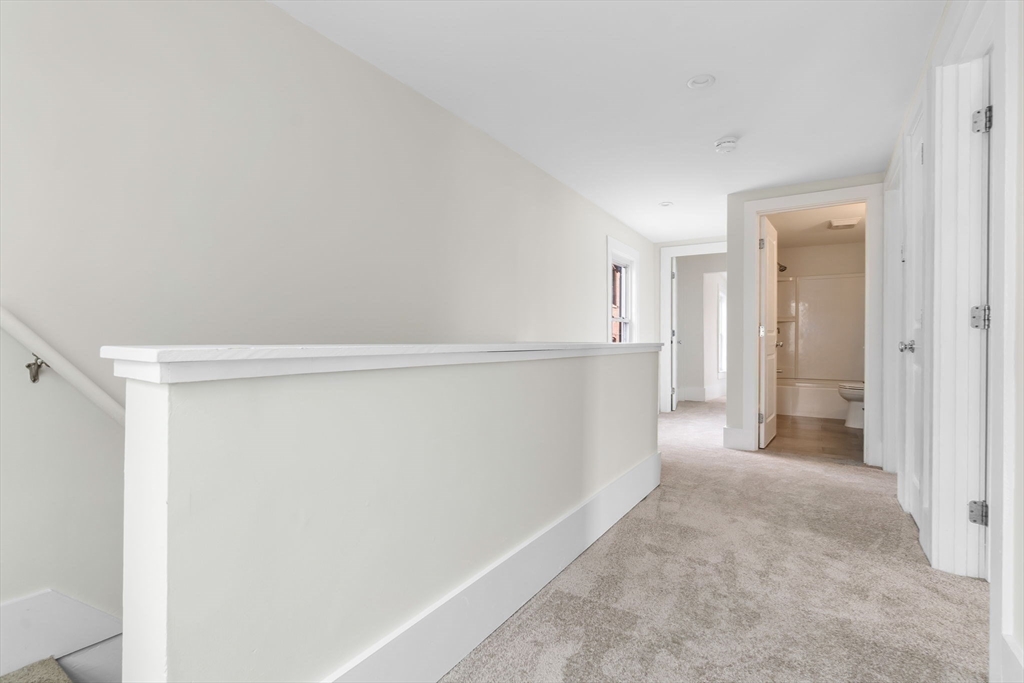 2 Perkins Street Amesbury, MA 01913 - Photo 18 of 36