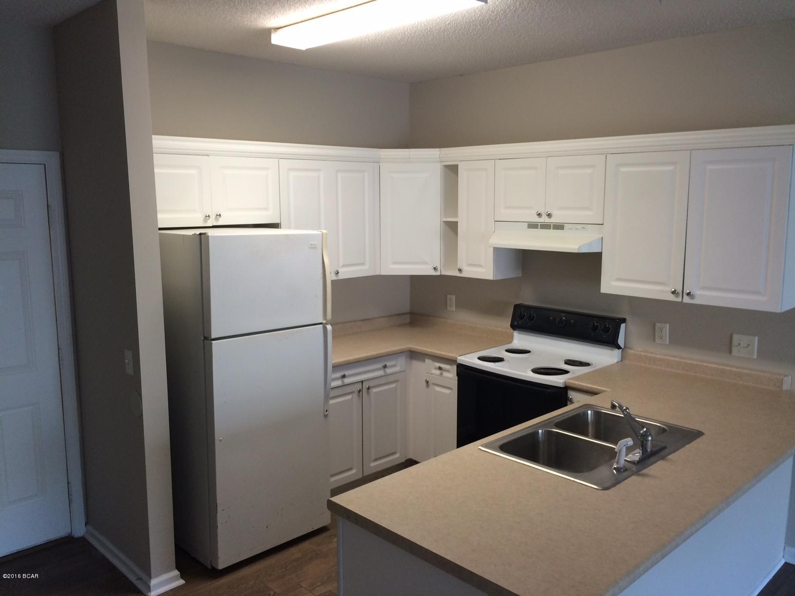 602 Camelia Street, Unit B Panama City Beach, FL 32407 - Photo 3 of 9