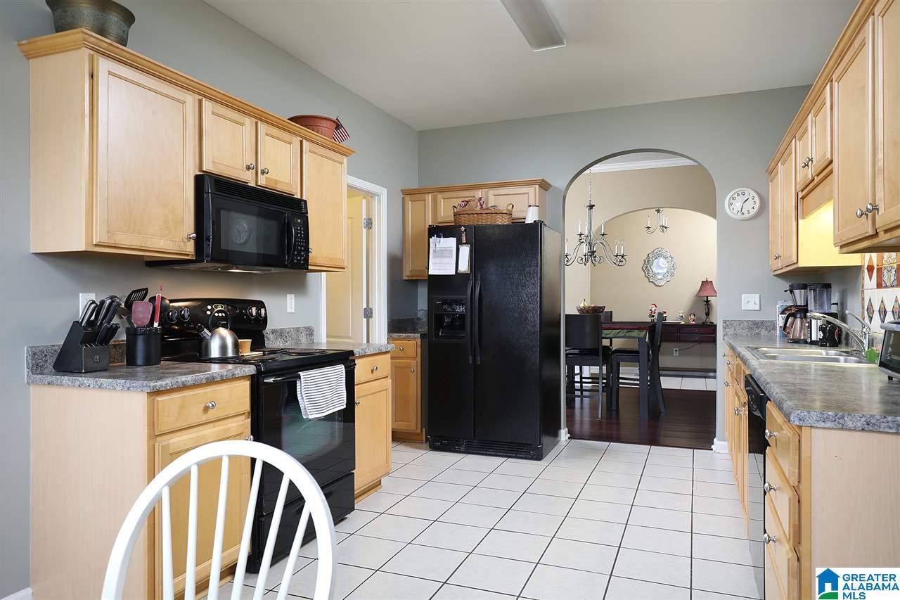 5144 Overlook Circle Bessemer, AL 35022 - Photo 12 of 27