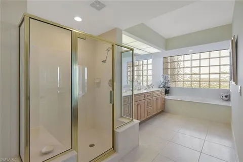 $1,350,000 | 262 Barefoot Beach Boulevard, Unit 301, Bonita Springs, FL 34134