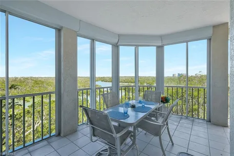 $1,350,000 | 262 Barefoot Beach Boulevard, Unit 301, Bonita Springs, FL 34134