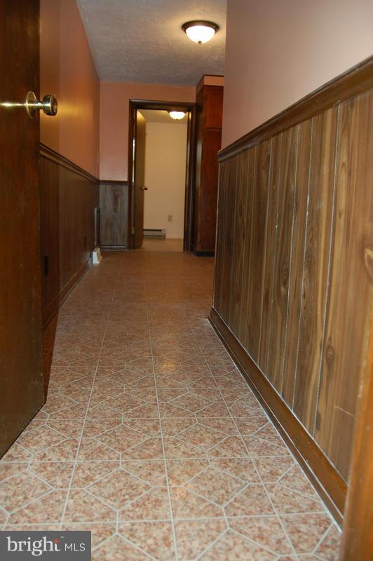 561 Meals Road Gardners, PA 17324 - Photo 18 of 27 Interior (General)