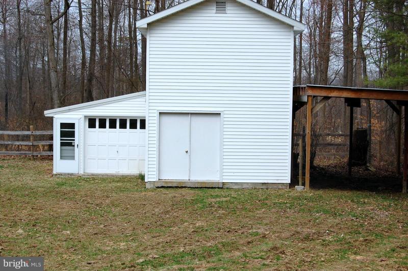 561 Meals Road Gardners, PA 17324 - Photo 24 of 27 Exterior (Rear)