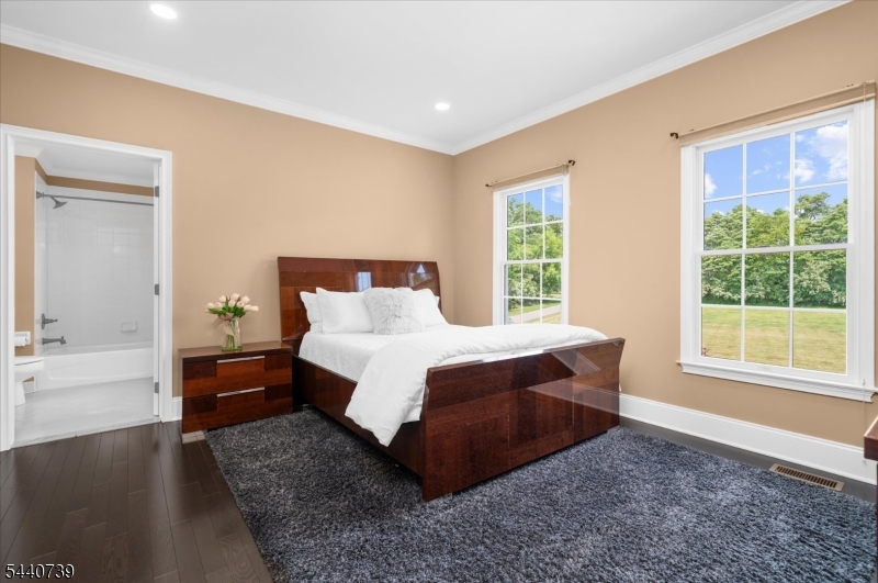 61 Perryville Road Pittstown, NJ 08867 - Photo 31 of 48