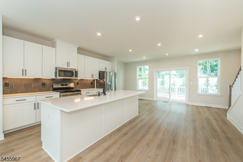 27 Silas Road Netcong, NJ 07857 - Photo 6 of 30 Gallery Image 6