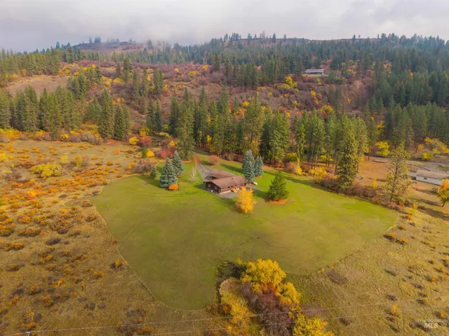 $660,000 | 1383 Cedar Ridge Road, Kendrick, ID 83537