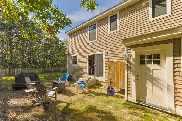 $1,195,000 | 14 North Union Field Road, Truro, MA 02666