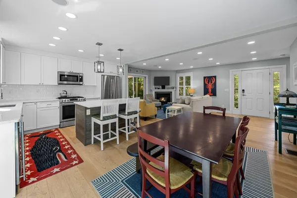 $1,195,000 | 14 North Union Field Road, Truro, MA 02666