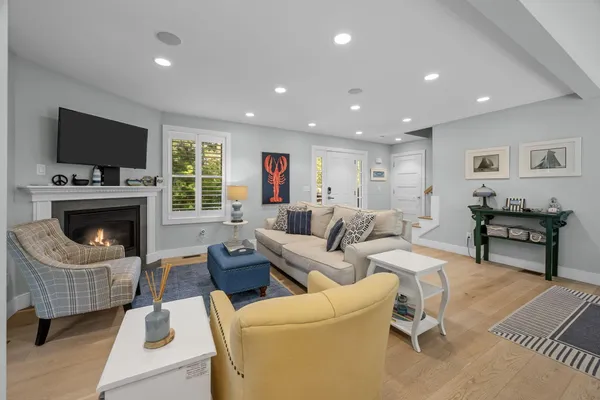 $1,195,000 | 14 North Union Field Road, Truro, MA 02666