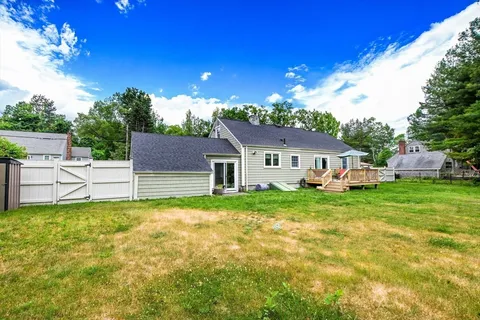 $669,000 | 15 George Street, Dartmouth, MA 02748