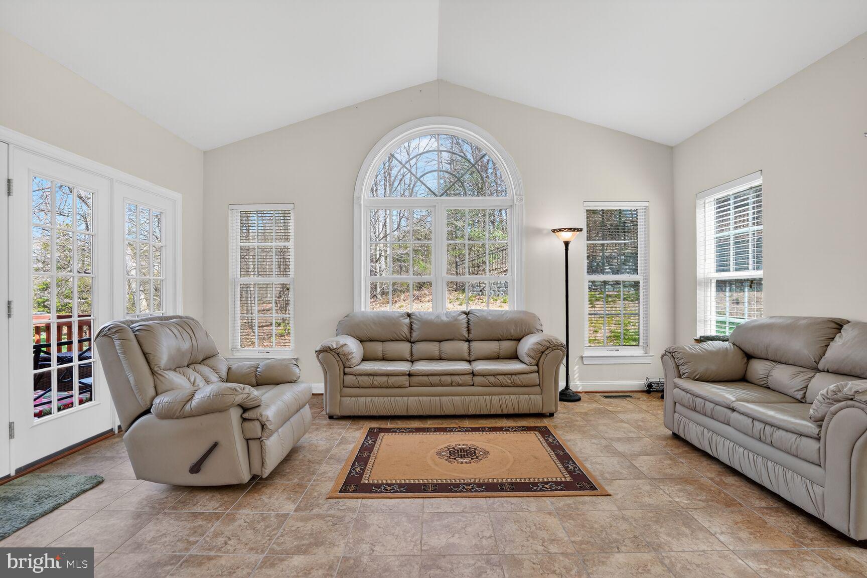 3308 McCorkle Court Triangle, VA 22172 - Photo 33 of 82 Sunroom