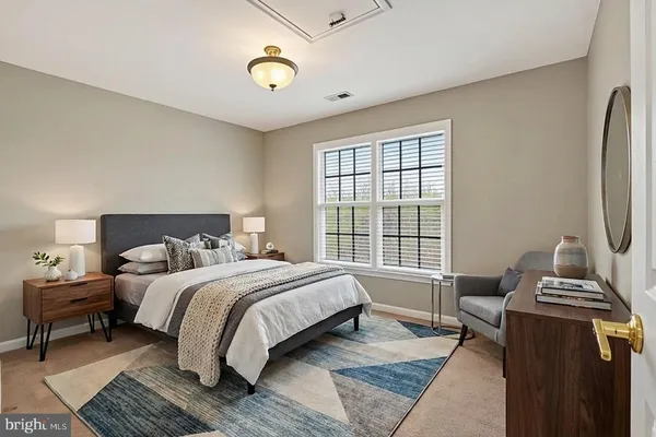 $775,000 | 3308 McCorkle Court, Triangle, VA 22172