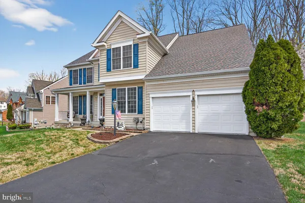 $775,000 | 3308 McCorkle Court, Triangle, VA 22172