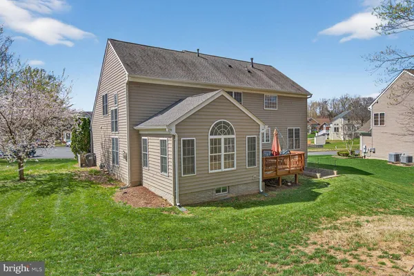 $775,000 | 3308 McCorkle Court, Triangle, VA 22172