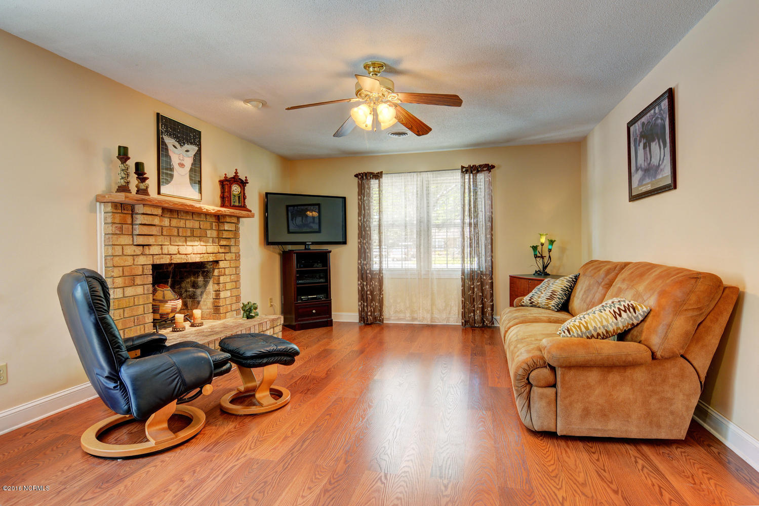 309 North Hampton Road Wilmington, NC 28409 - Photo 7 of 25 309 Hampton Rd Wilmington NC-large-005-1