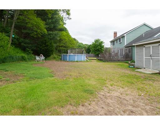 204 Brook Bend Road Hanson, MA 02341 - Photo 15 of 32 Gallery Image 15
