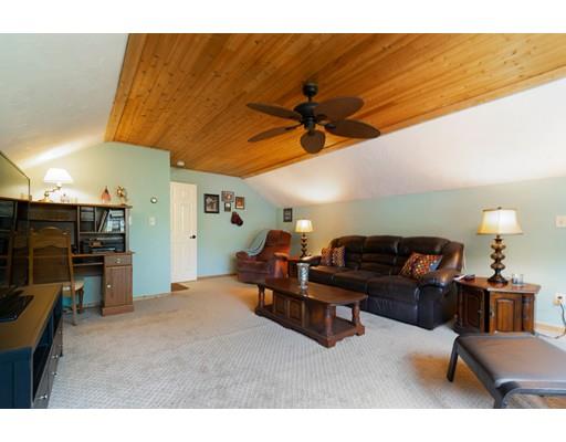 204 Brook Bend Road Hanson, MA 02341 - Photo 25 of 32 Gallery Image 25