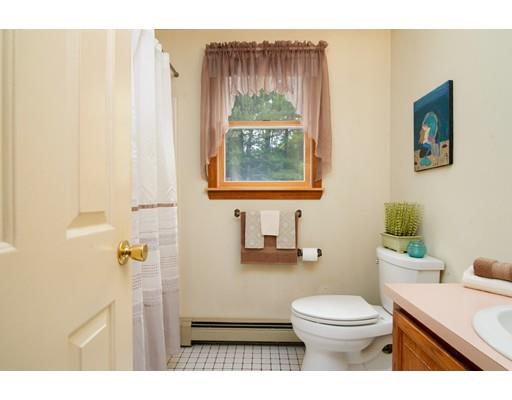 204 Brook Bend Road Hanson, MA 02341 - Photo 29 of 32 Gallery Image 29