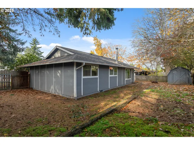 $379,999 | 1032 Southeast 209th Avenue, Gresham, OR 97030