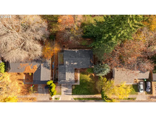 $379,999 | 1032 Southeast 209th Avenue, Gresham, OR 97030