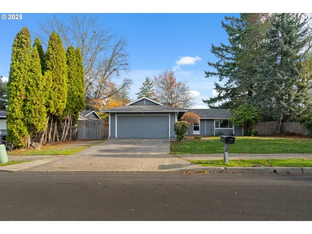 $379,999 | 1032 Southeast 209th Avenue, Gresham, OR 97030