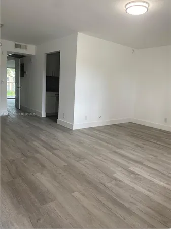 $1,820 | 13455 Southwest 9th Court, Unit 203J, Pembroke Pines, FL 33027