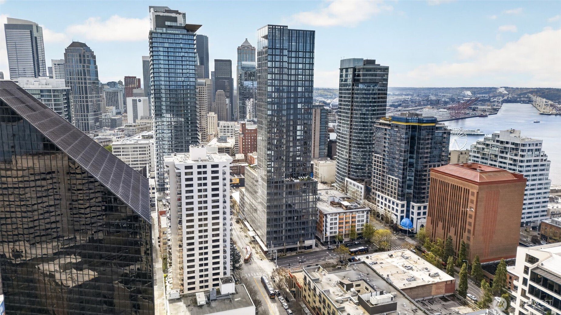 2100 3rd Avenue, Unit 405 Seattle, WA 98121 - Photo 25 of 25