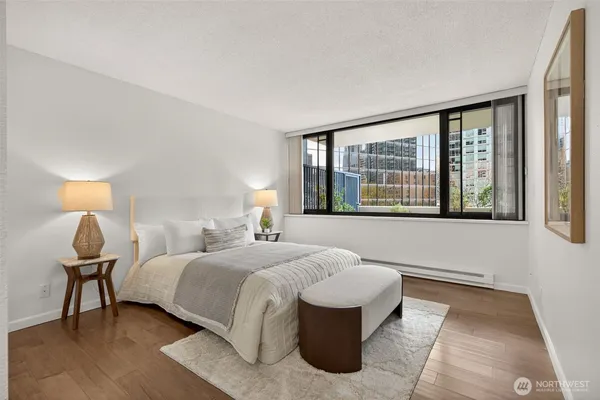 $499,000 | 2100 3rd Avenue, Unit 405, Seattle, WA 98121