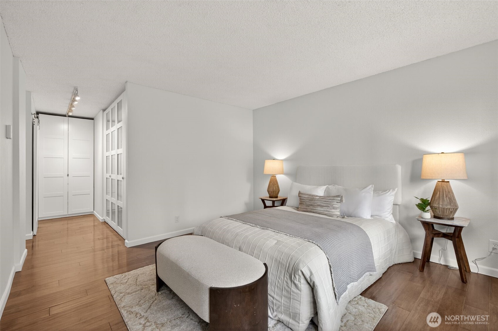 2100 3rd Avenue, Unit 405 Seattle, WA 98121 - Photo 10 of 25