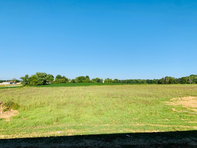 111 Cook Road Portland, TN 37148 - Photo 3 of 3 a view of an ocean from a city