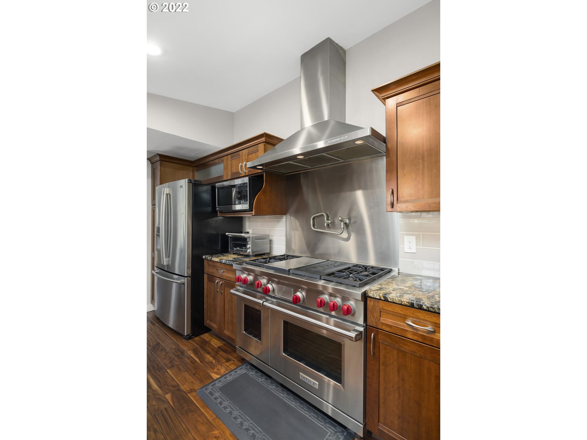 16110 Southwest Rosa Road Beaverton, OR 97007 - Photo 10 of 32 Gallery Image 10