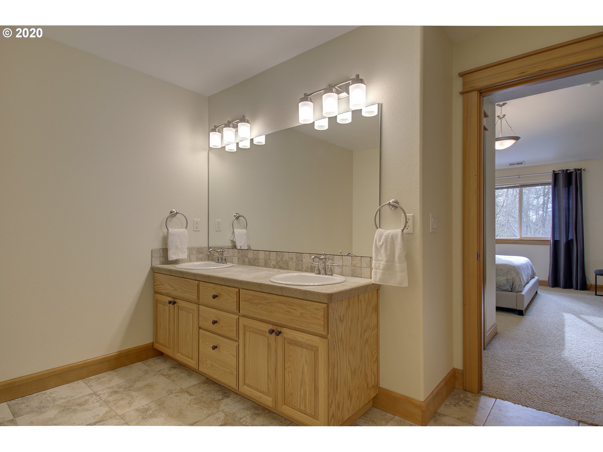 19759 Southeast 38th Way Camas, WA 98607 - Photo 11 of 28 Gallery Image 11