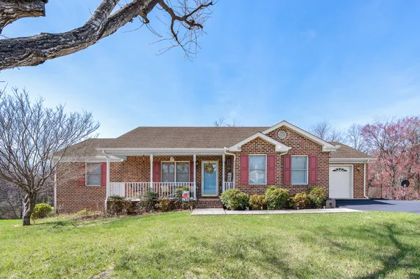 $549,900 | 1855 Vista Circle, Bedford, VA 24523