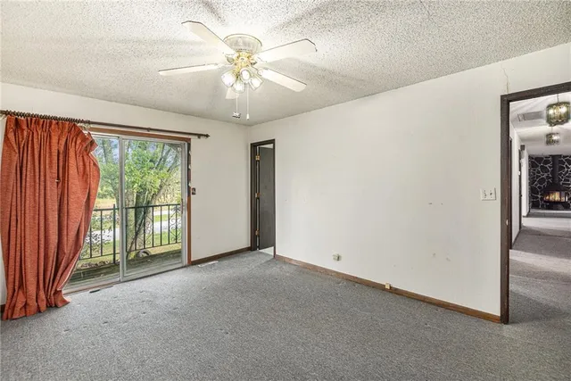 $180,000 | 3436 Northeast Old 13 Highway, Osceola, MO 64776