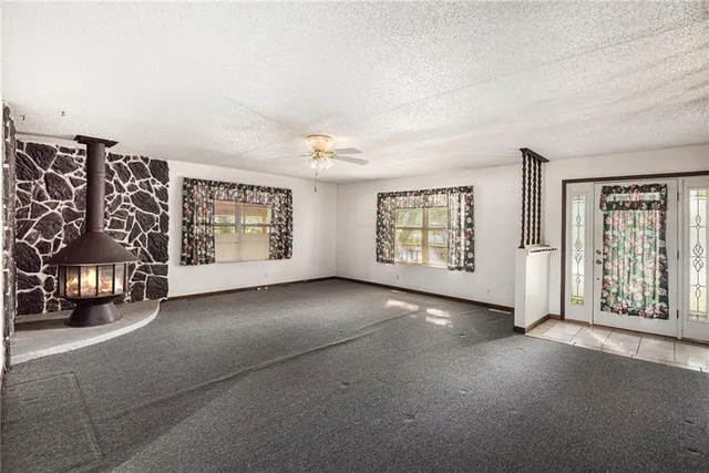 $180,000 | 3436 Northeast Old 13 Highway, Osceola, MO 64776