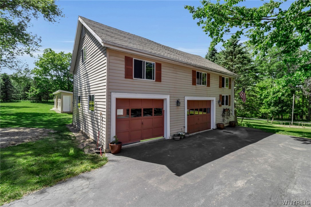 1713 Grover Road East Aurora, NY 14052 - Photo 46 of 50