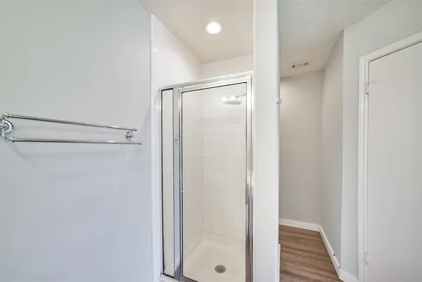 $2,225 | 1021 North Sunset Drive, Pearland, TX 77581