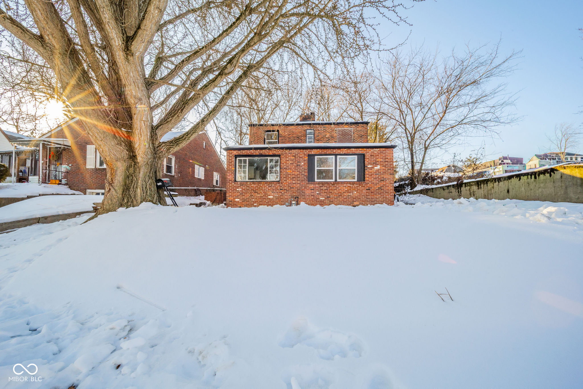 1633 Hst W 10th Street Anderson, IN 46016 - Photo 21 of 25