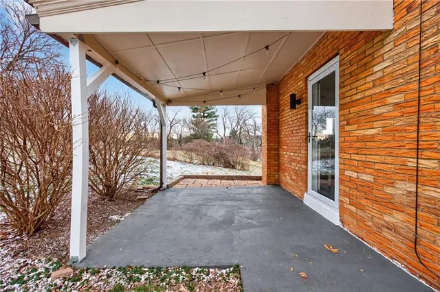 $1,890 | 616 Lane Way, Pittsburgh, PA 15227