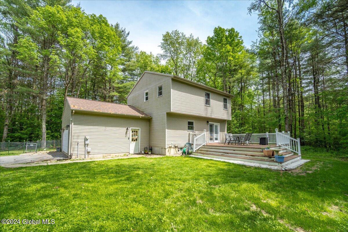 861 Middleline Road Milton, NY 12020 - Photo 27 of 40 19-861 Middle line rd -19