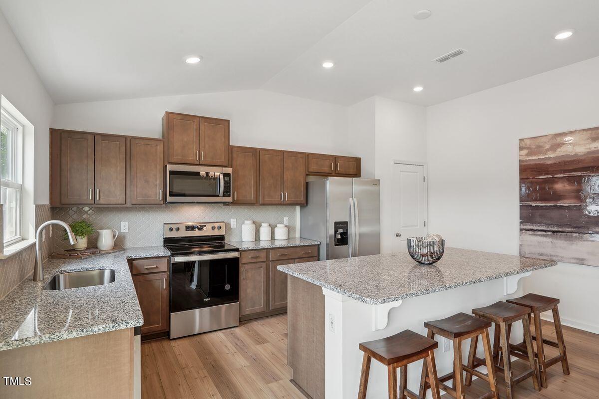 7600 Redwood Rdg Way Willow Spring, NC 27592 - Photo 2 of 20 Kitchen