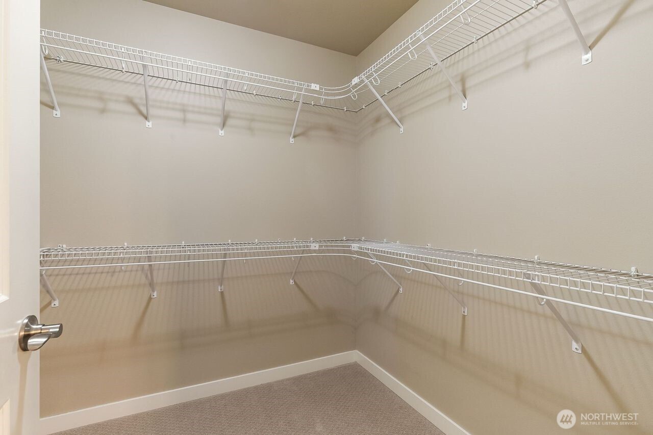 304 Tremont Avenue Bellingham, WA 98226 - Photo 19 of 24