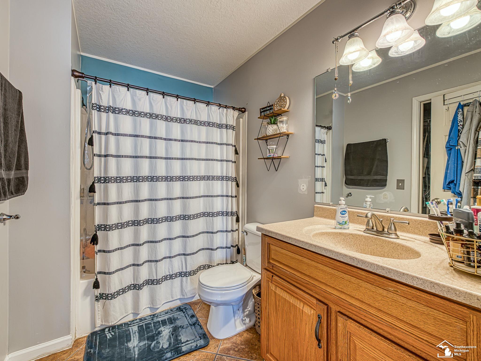 12459 Matthews Street Carleton, MI 48117 - Photo 23 of 35