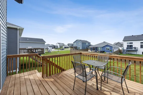 $375,000 | 7909 Lost River Road, Horace, ND 58047