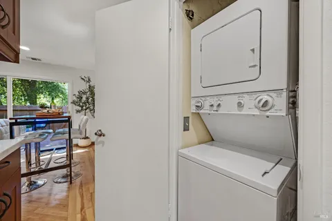 $510,000 | 339 West Thomson Avenue, Sonoma, CA 95476