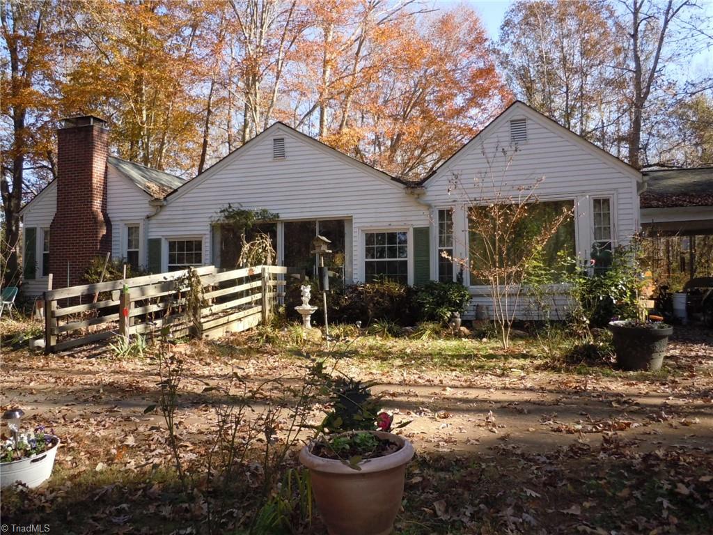 9375 Center Grove Church Road Clemmons, NC 27012 - Photo 3 of 27 Gallery Image 3