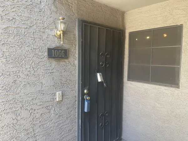 $185,000 | 533 West Guadalupe Road, Unit 1066, Mesa, AZ 85210