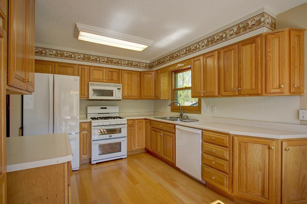 512 Maple Dell Road Cambridge, MN 55008 - Photo 9 of 25 Gallery Image 9